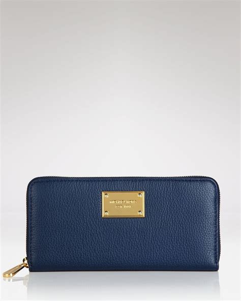 michael kors wallet navy blue|michael kors wallet with strap.